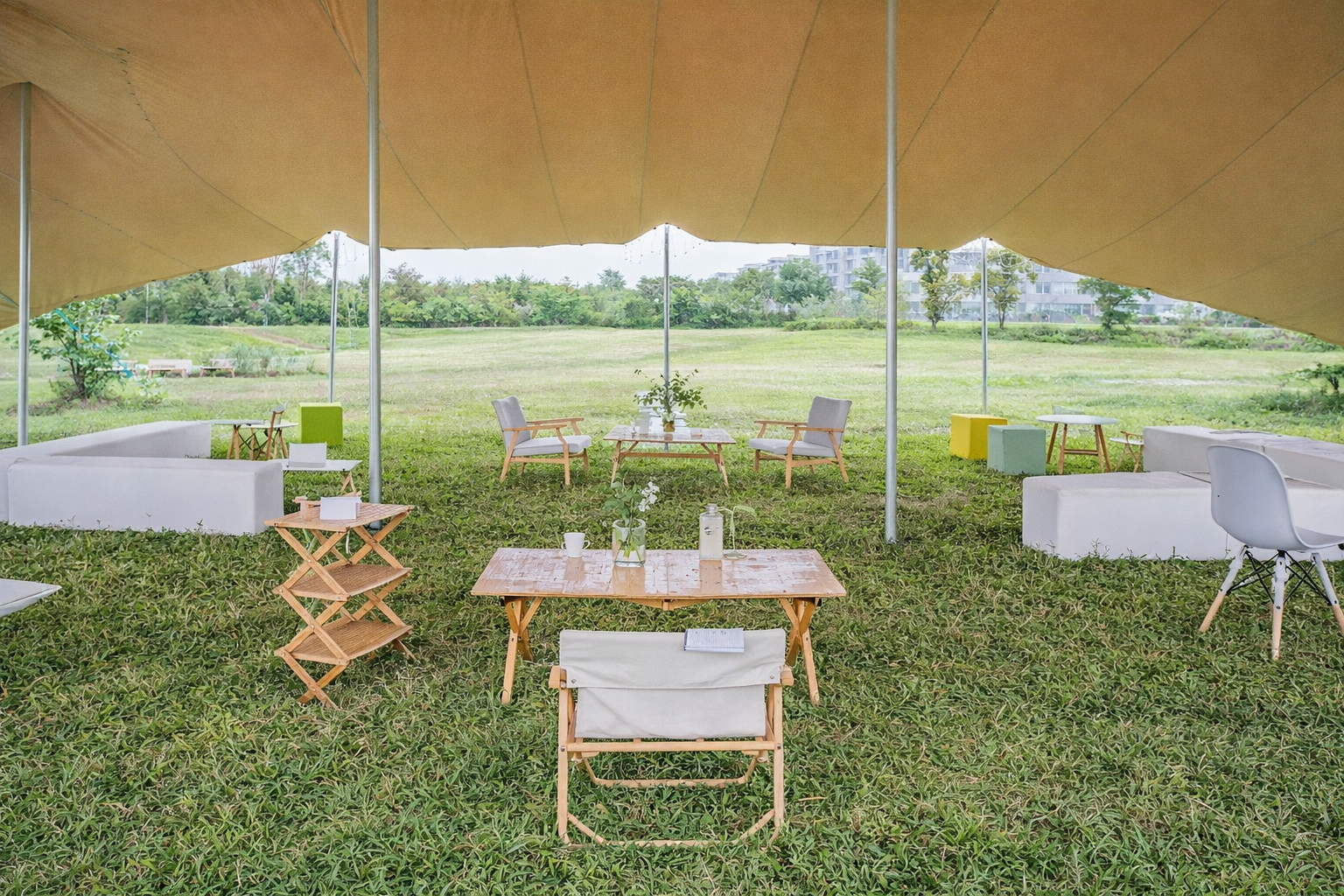 Stretch-tent-gallery1