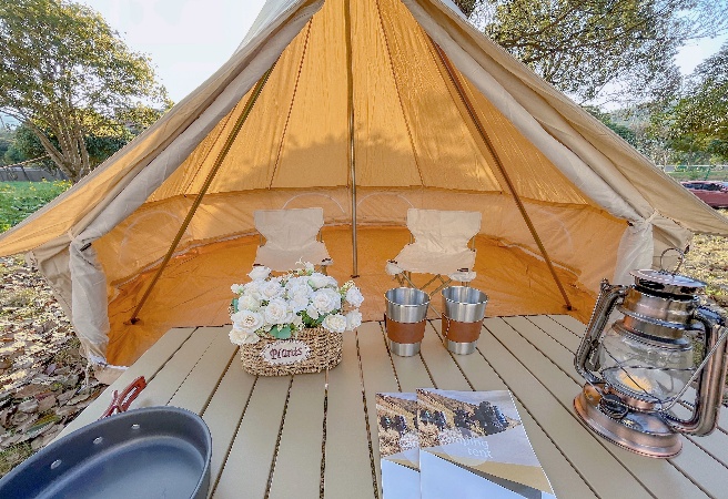 bell tent 内饰图