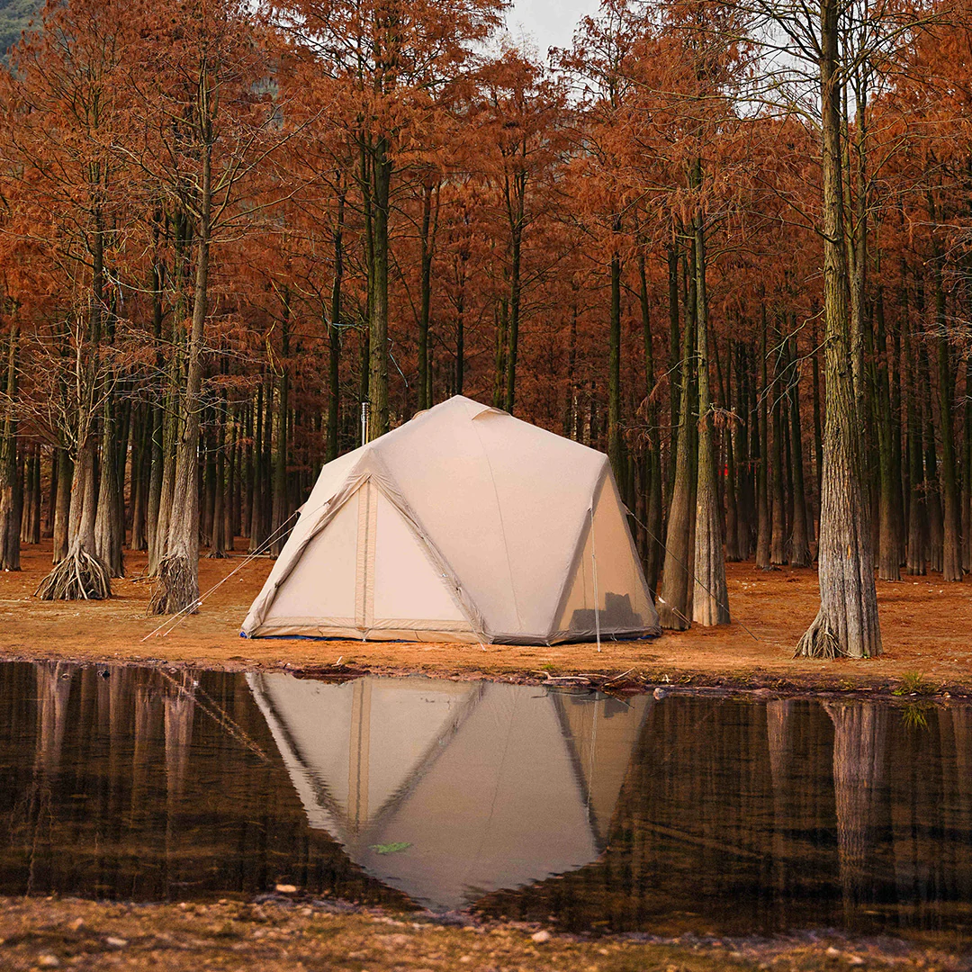 Light Enough to Carry.Summer Pavilion.
Tough Enough to Last.